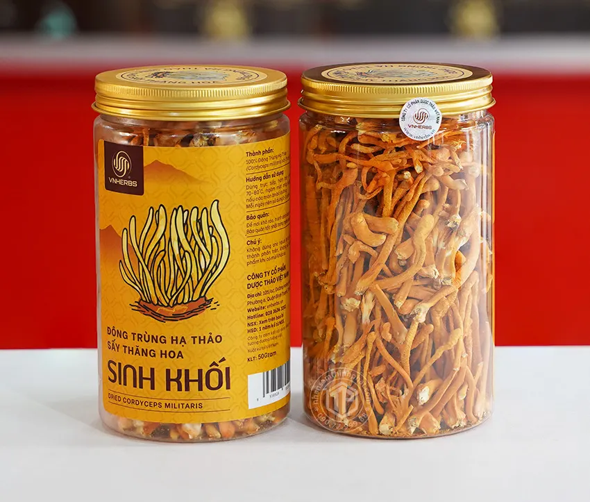 Nấm đông trùng hạ thảo sợi khô lọ 50g Nấm đông trùng hạ thảo sợi khô lọ 50g